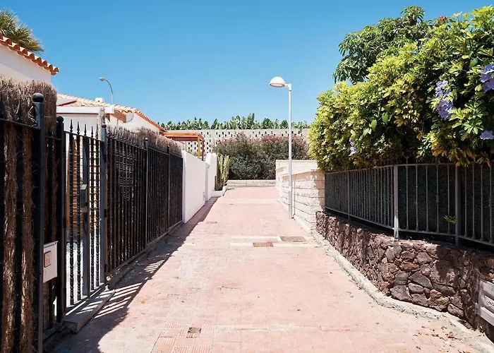 Casa Pura Vida