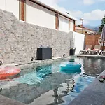 빌라 Casa Pura Vida *
