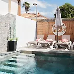 Casa Pura Vida 칼라오살바헤